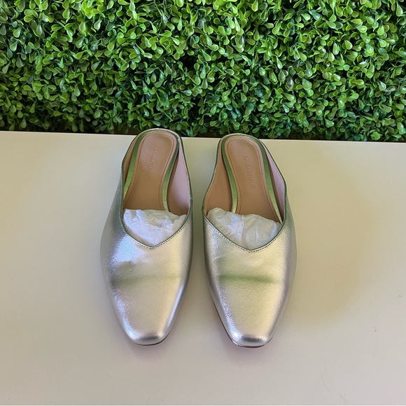 Banana Republic Metallic Silver Mules - Picture 3 of 8